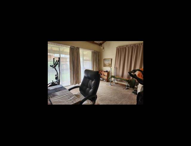 3 BEDROOM HOUSE FOR SALE IN DORANDIA